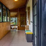 House Tinca Nyaraló *
