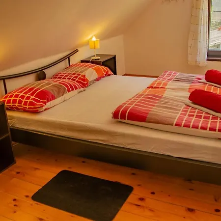 House Tinca Semesterbostad Most na Soči