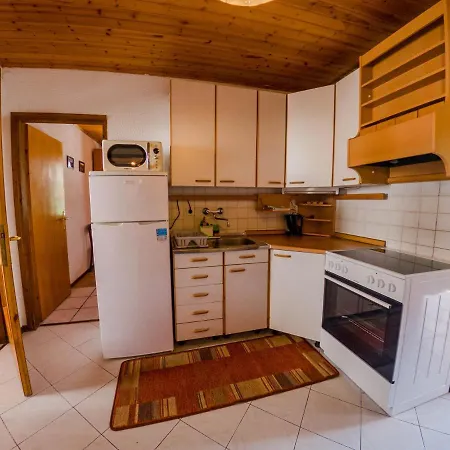 Nyaraló House Tinca Most na Soči