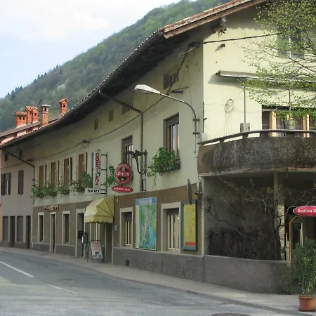 Semesterbostad House Tinca Most na Soči